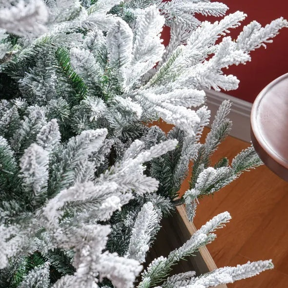 HOMCOM 6 Foot Artificial Christmas Tree, Pine Hinged Xmas Tree With